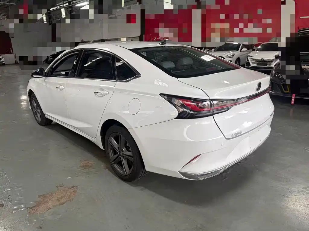 Changan Raeton Plus PLUS 2023 1.5T DCT Luxury