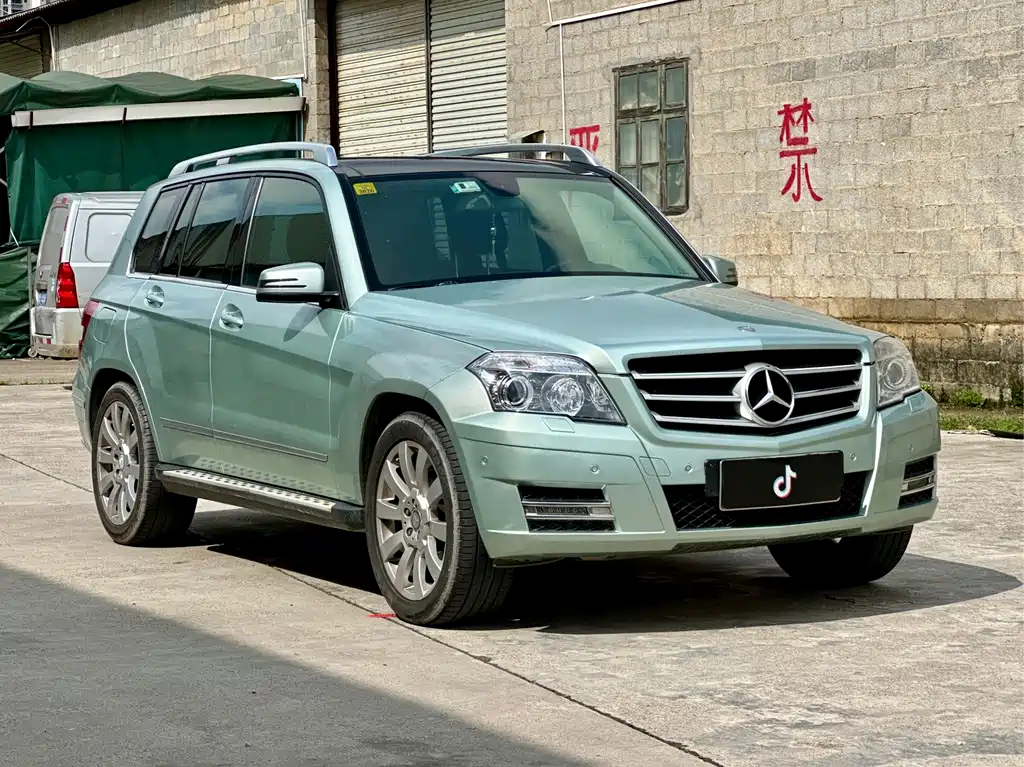 Mercedes-Benz GLK 2011 GLK 300 4MATIC Luxury