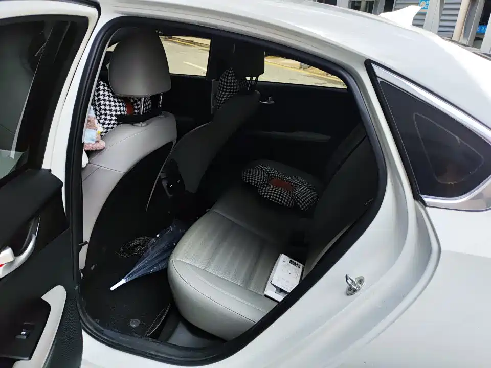 Kia K3 2023 1.5L CVT Luxury