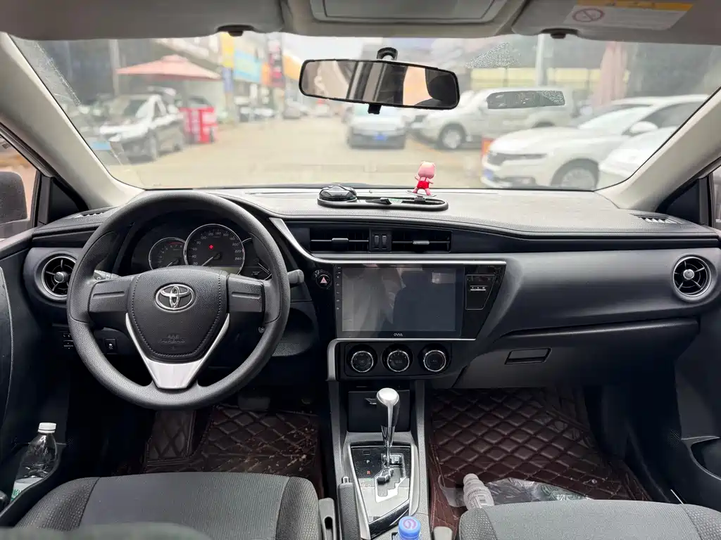 Toyota Corolla — миниатюра 8