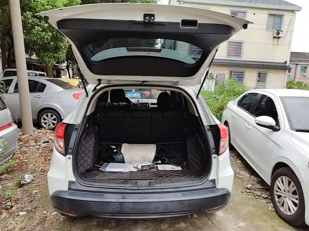 Honda Vezel — миниатюра 19