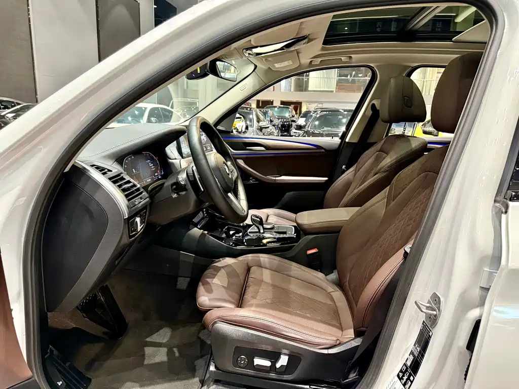 BMW X3 2023 xDrive30i Lead M