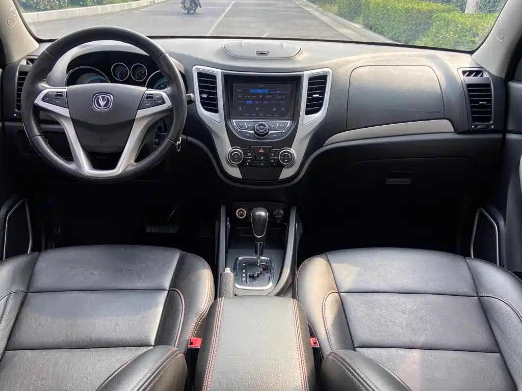 Changan CS35 — миниатюра 10