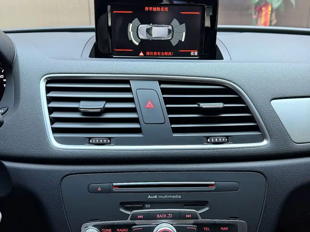 Audi Q3 — миниатюра 14