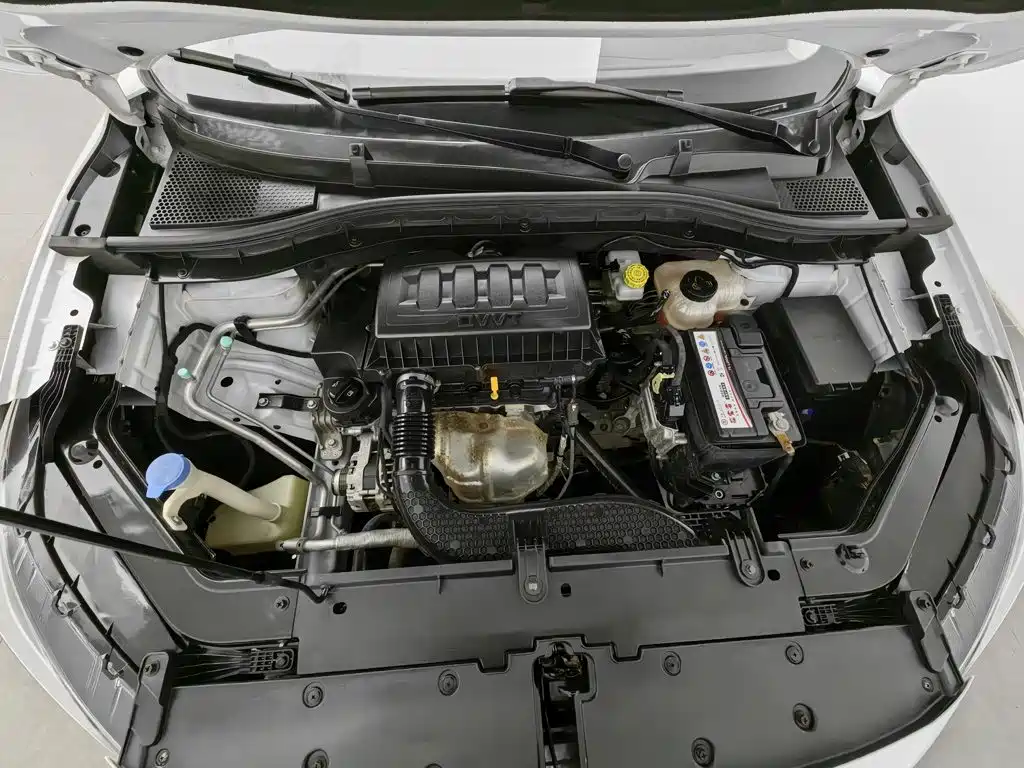 MG ZS — миниатюра 6
