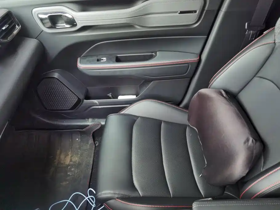 Geely Cowboy — миниатюра 8