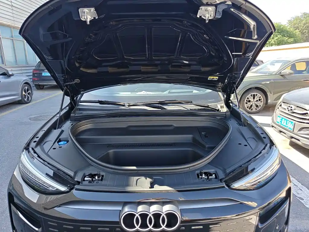 Audi AudiQ6L e-tron — миниатюра 20