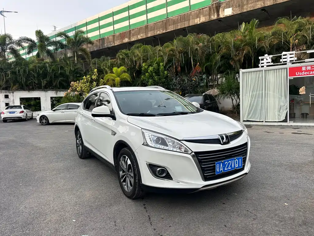 Luxgen U6 — миниатюра 3