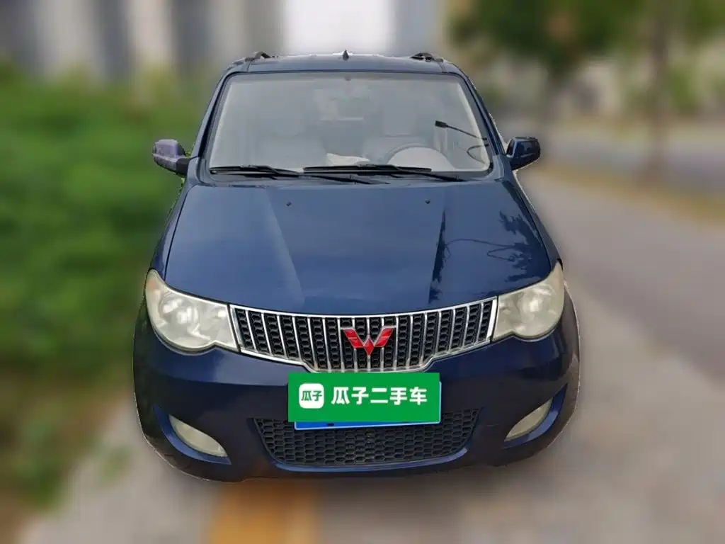Wuling Hongguang — миниатюра 2