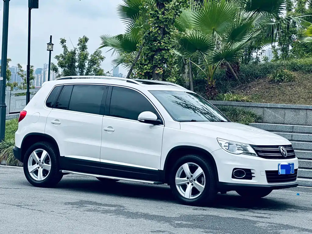 Volkswagen Tiguan — миниатюра 4