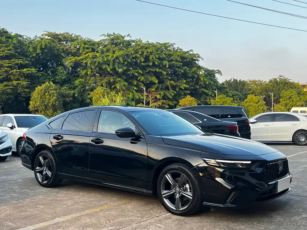 Honda Inspire — миниатюра 3