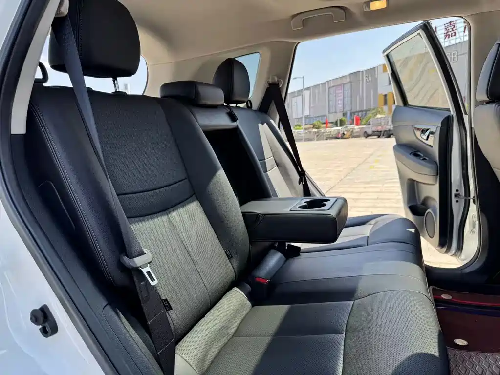 Nissan X-Trail — миниатюра 23
