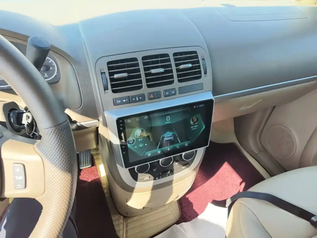 Buick GL8 — миниатюра 13