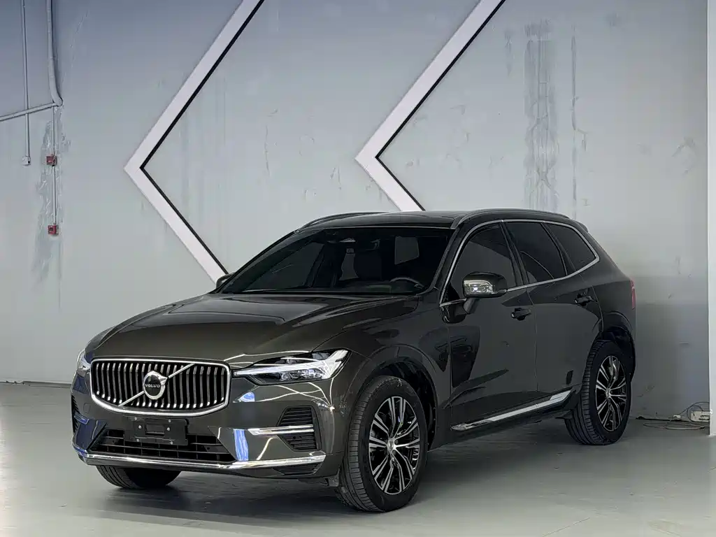 Volvo XC60 2021