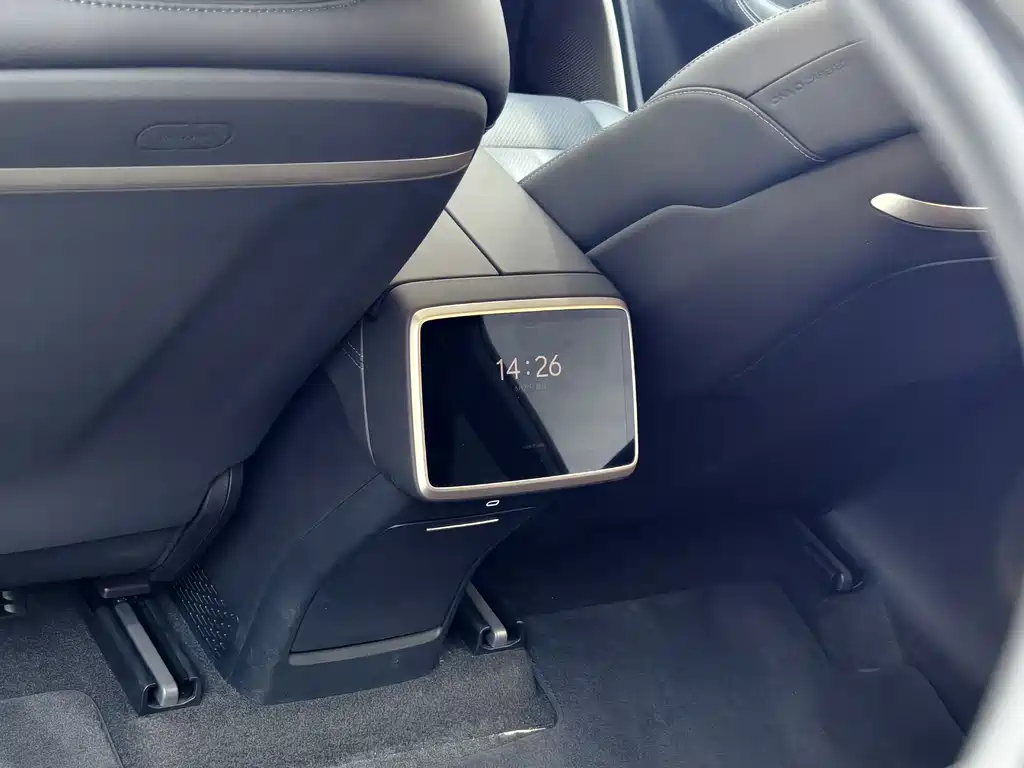Onvo L60 2025 60kWh