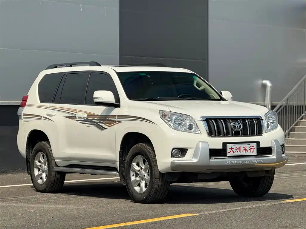 Toyota Land Cruiser Prado 2010 4.0L AT TX-L
