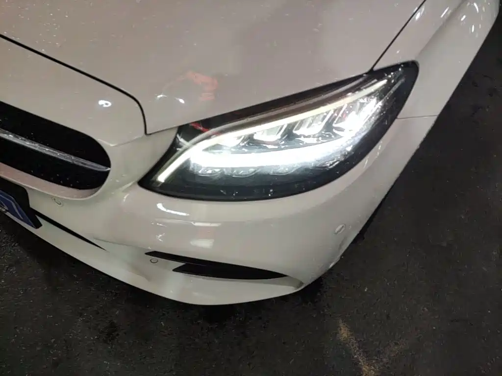 Mercedes-Benz C-Class — миниатюра 24