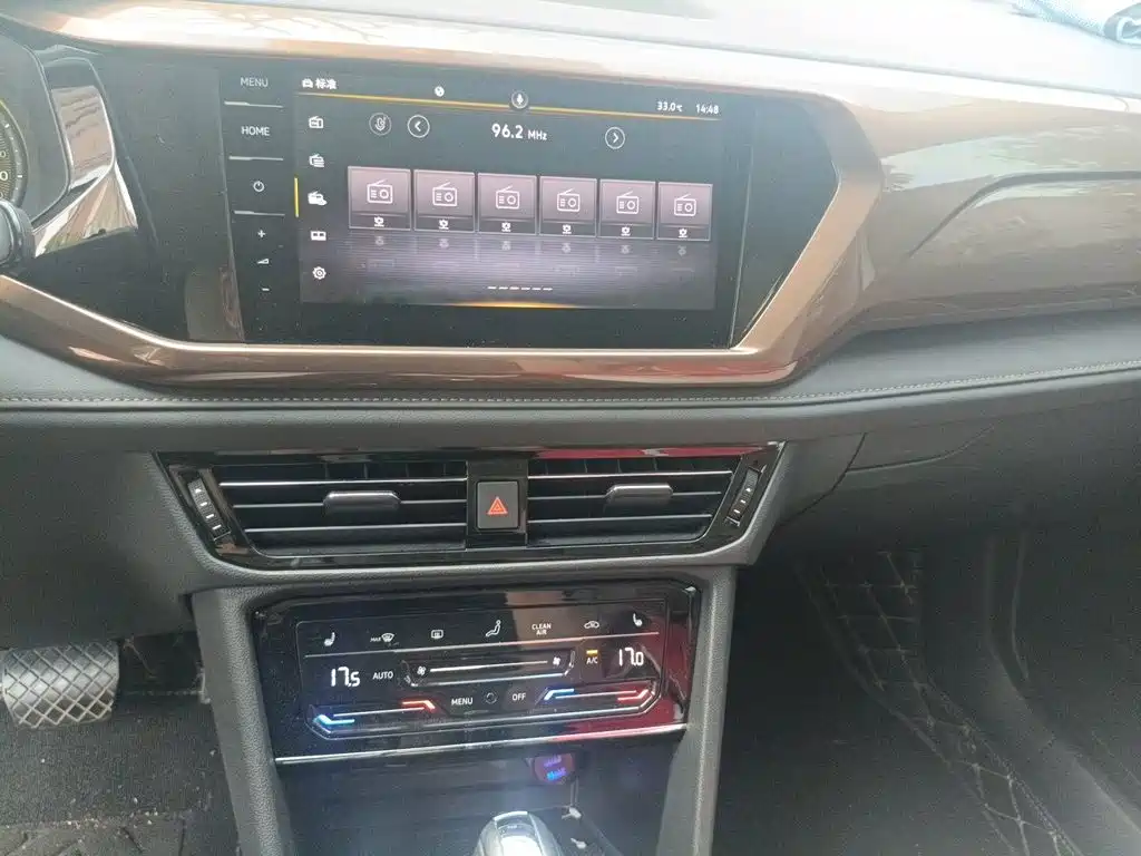 Volkswagen Tharu — миниатюра 14