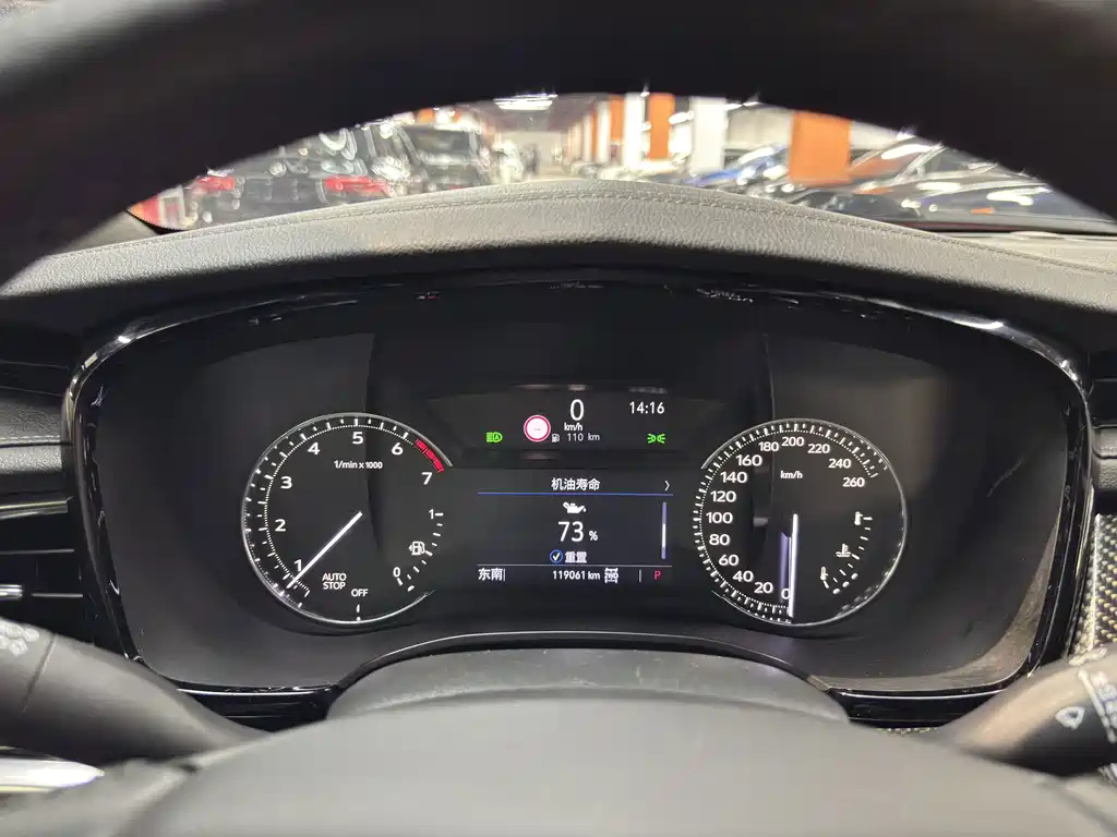 Cadillac XT6 — миниатюра 9