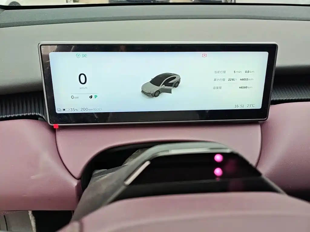 NIO ET5 — миниатюра 12