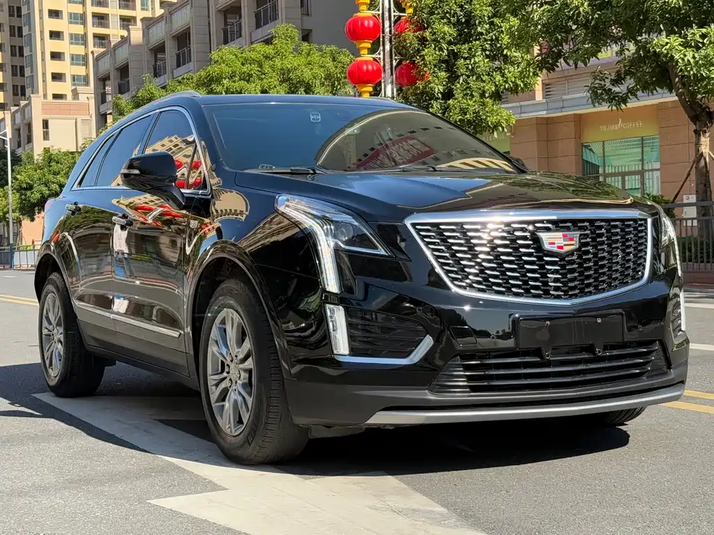 CADILLAC XT5