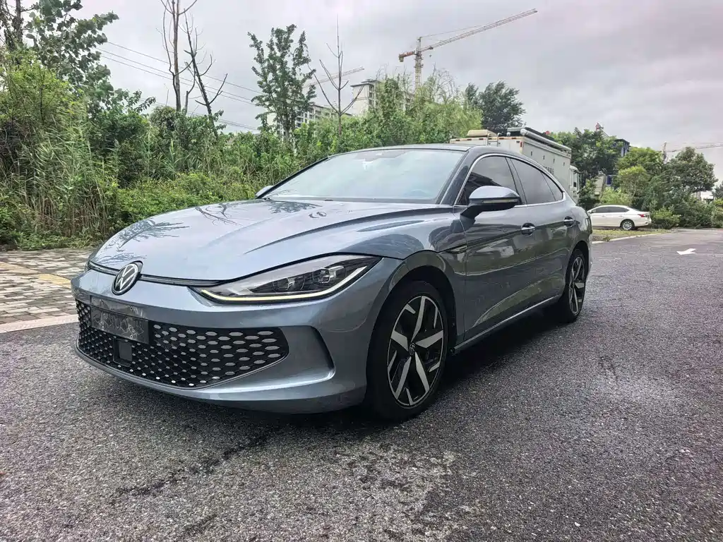 Volkswagen Lamando — миниатюра 2