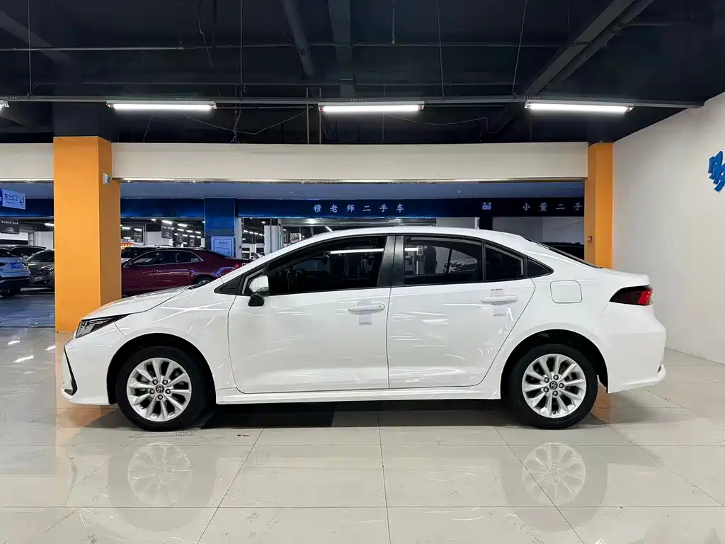 Toyota Corolla 2021 1.2T S-CVT Luxury