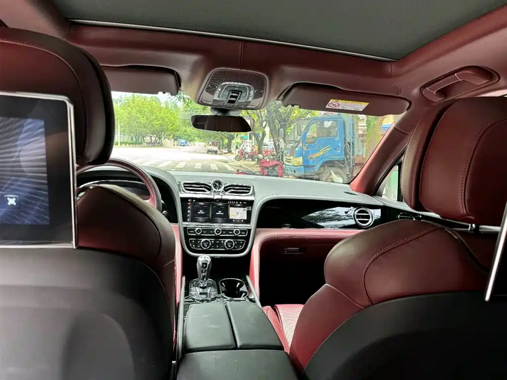 Bentley Bentayga 2022 4.0T V8