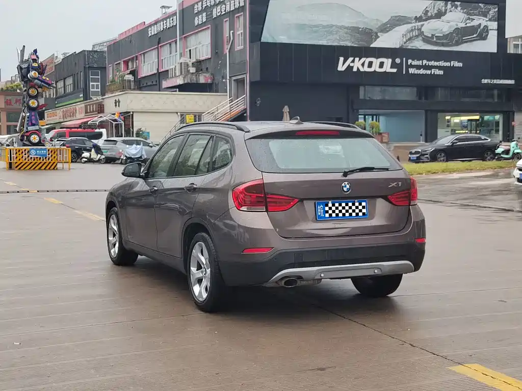 BMW X1 (Import) — миниатюра 10