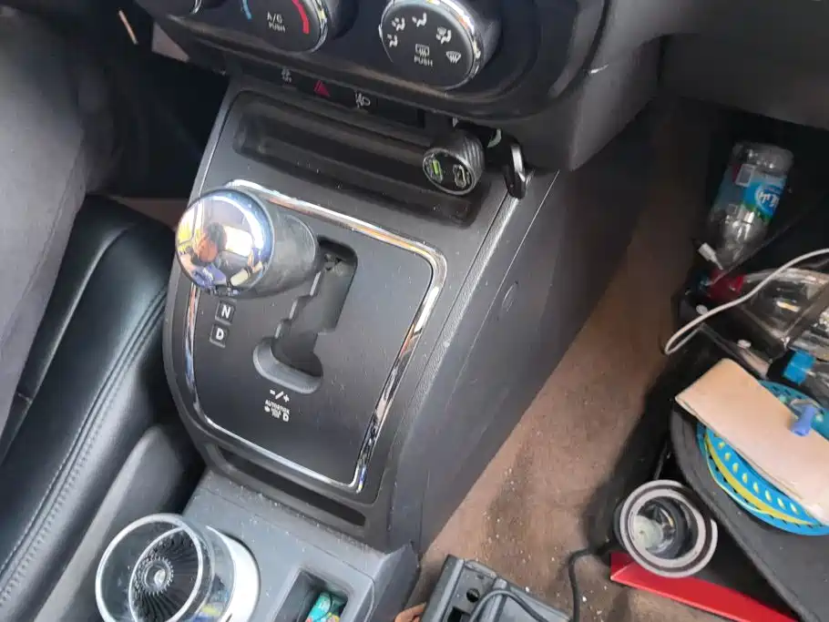 Jeep Compass (Import) — миниатюра 16