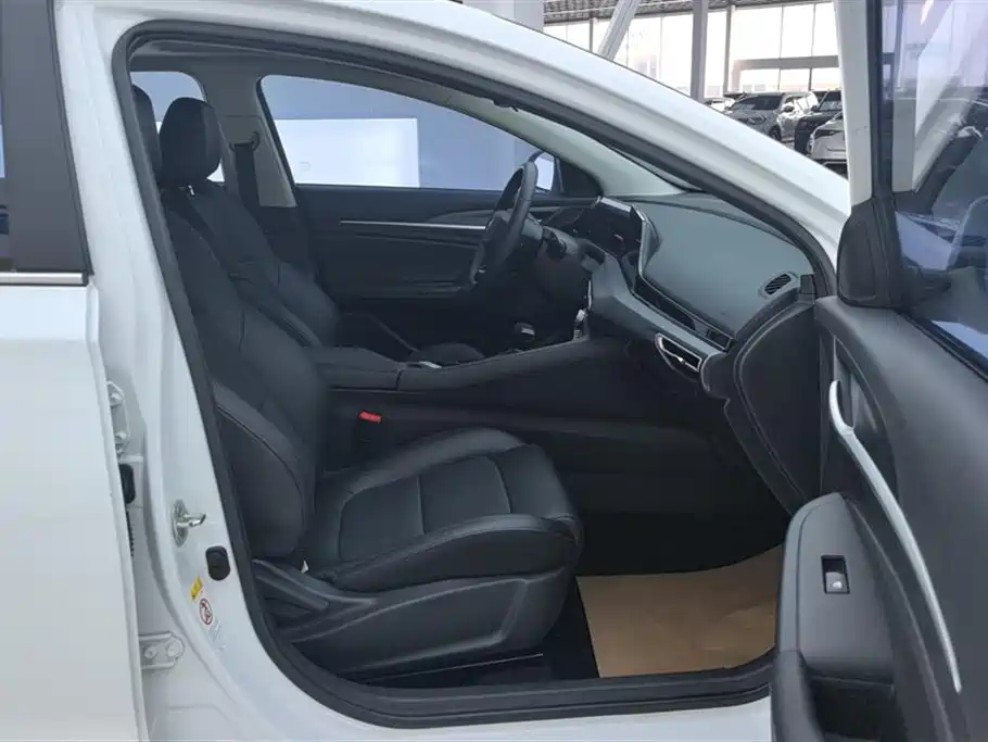 Changan Eado 2022 PLUS 1.6L GDI CVT Luxury