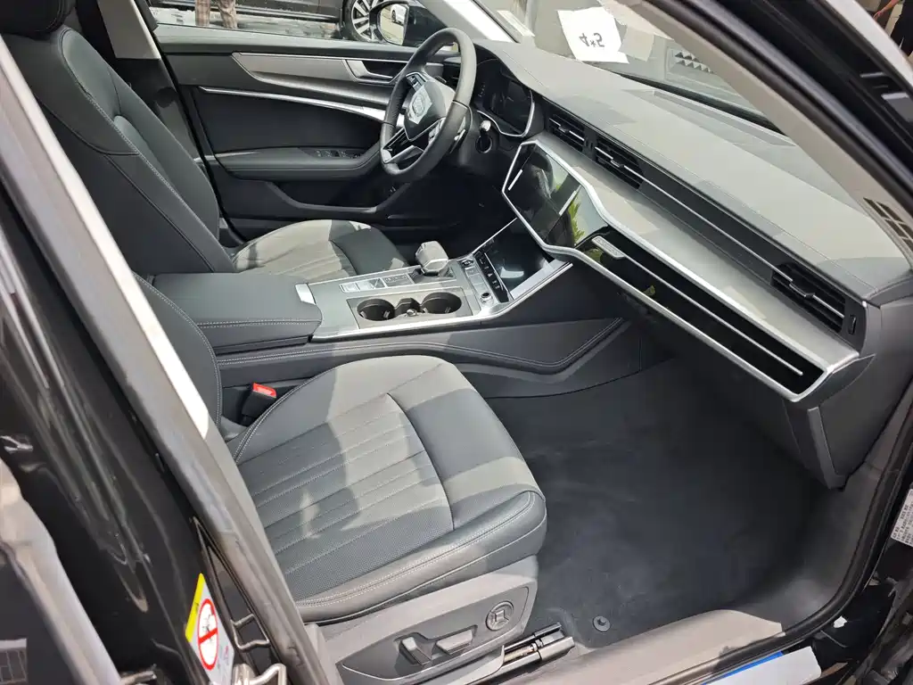 Audi A6 2025 allroad quattro 55 TFSI Premium
