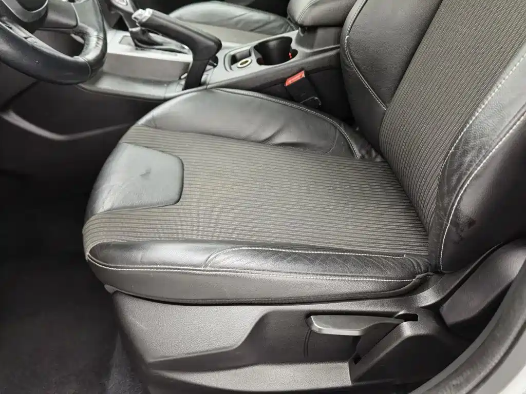 Ford Focus — миниатюра 20