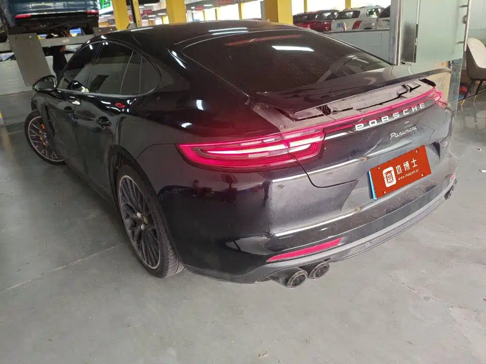 Porsche Panamera — миниатюра 4