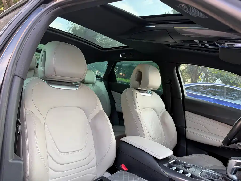 DS DS 5 — миниатюра 3