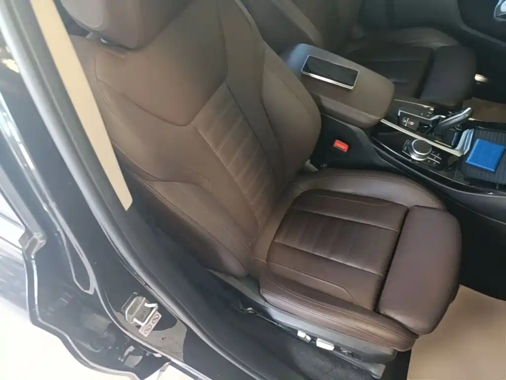 BMW X3 — миниатюра 25
