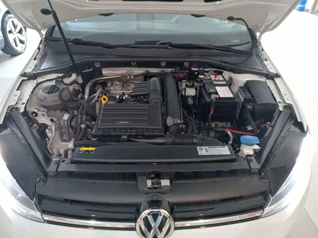 Volkswagen Golf — миниатюра 20