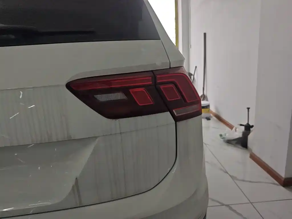Volkswagen Tiguan L L 2025 300TSI AT