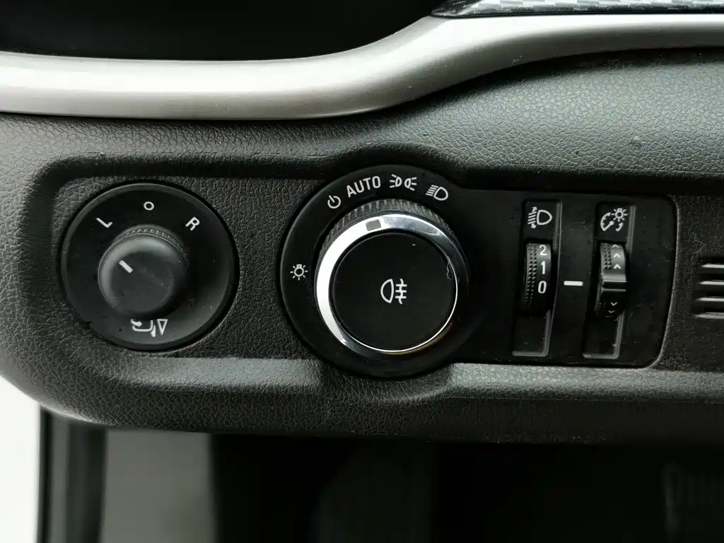 Buick Excelle — миниатюра 21