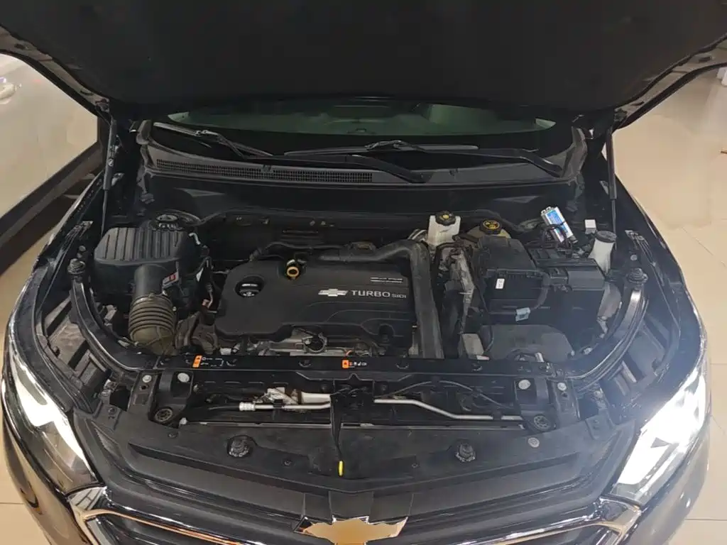 Chevrolet Equinox — миниатюра 20