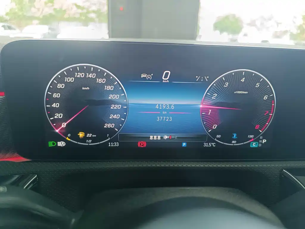 Mercedes-Benz A-Class — миниатюра 7