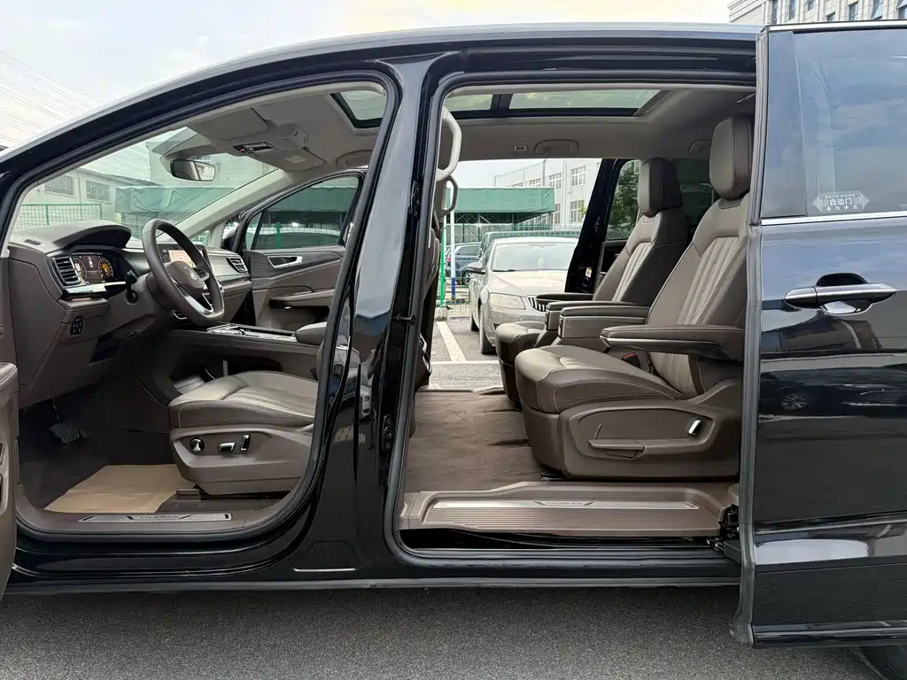 Volkswagen Viloran — миниатюра 20
