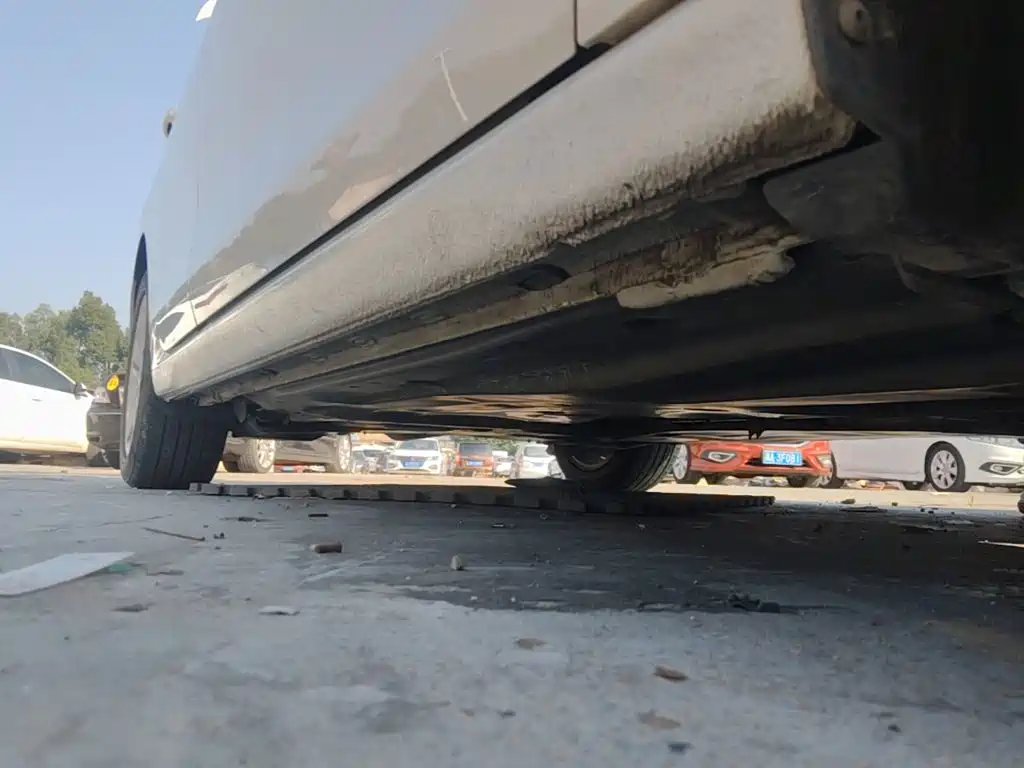 Volkswagen Golf — миниатюра 21