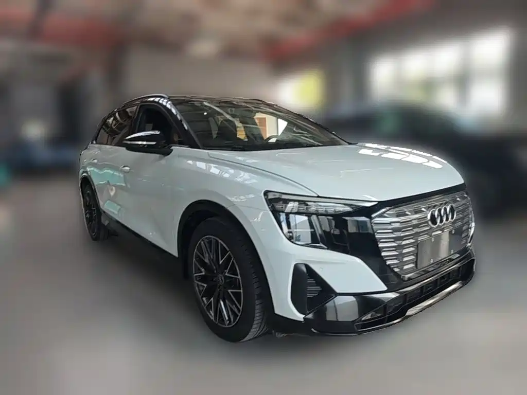 Audi Q5 e-tron — миниатюра 6