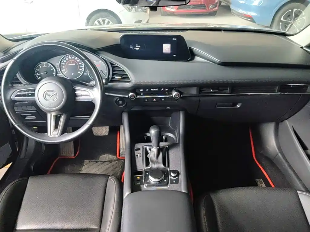 Mazda 3 Axela — миниатюра 10