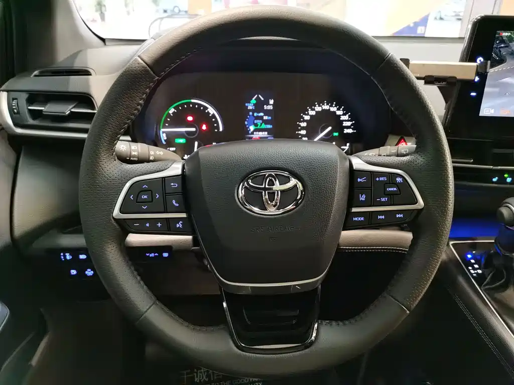 Toyota Sienna 2021 2.5L Luxury