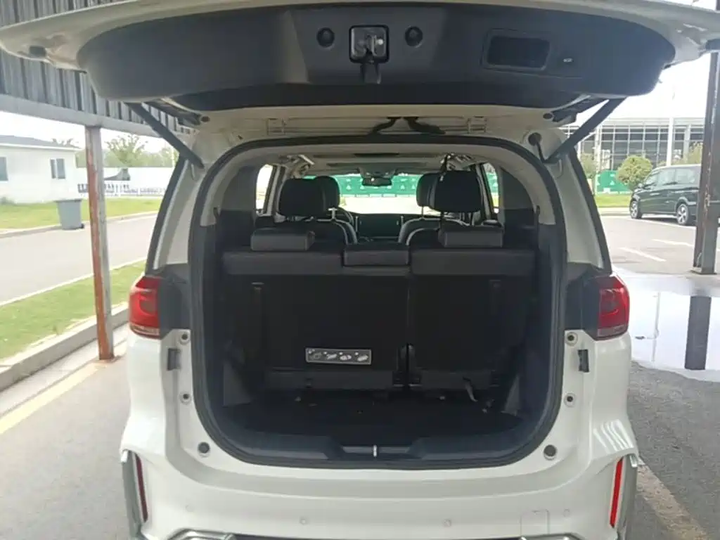 GAC Motor Trumpchi M8 — миниатюра 15