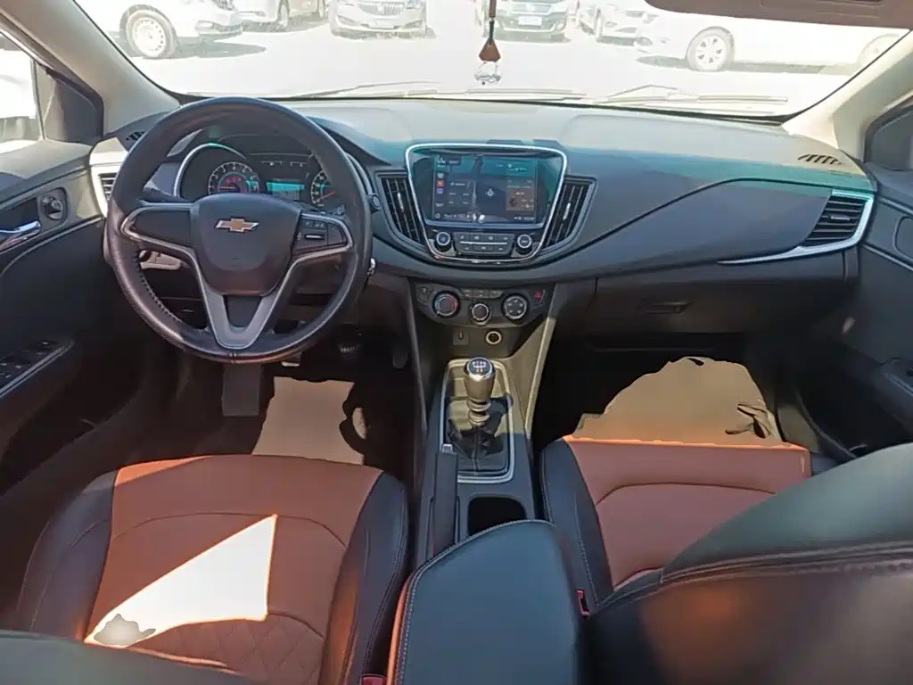 Chevrolet Cavalier — миниатюра 10
