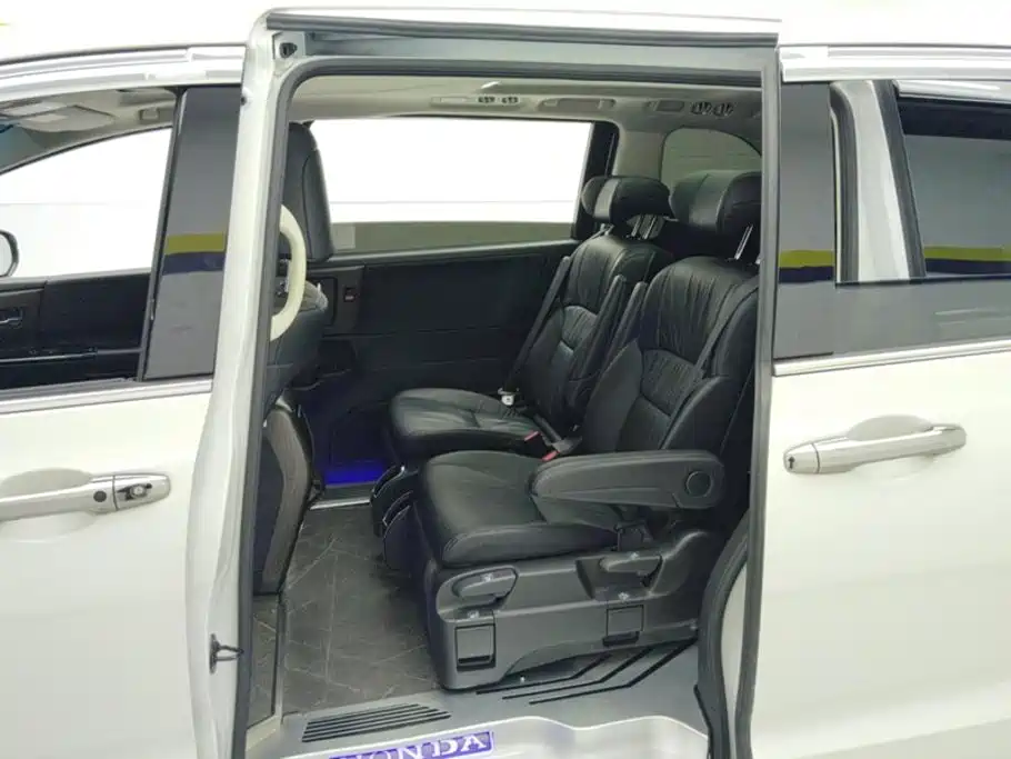 Honda Odyssey — миниатюра 11