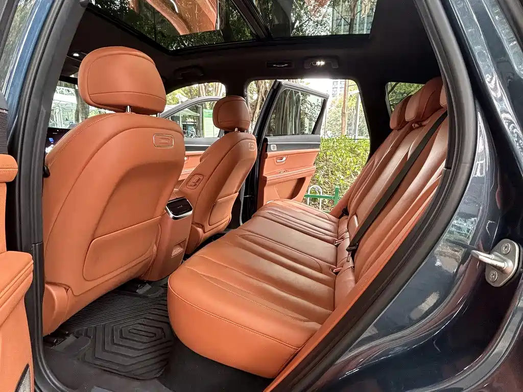 AITO ASK THE WORLD M7